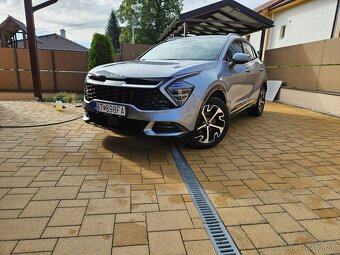 KIA Sportage 1.6 T-GDi mHEV Platinum A/T 4 x4 - 4