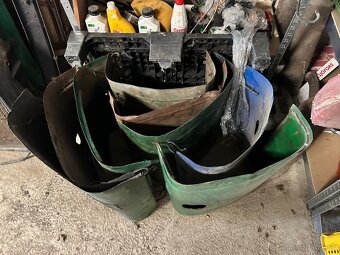 Plechy, kapotáže Zetor 25 - 4