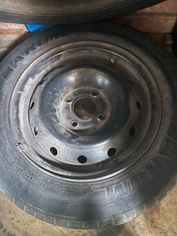 Plechove disky na pneumatiky rozmer 175/70 R14 - pouzite - 4