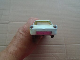 Stará Hračka škoda 1000 MB  Omia - 4