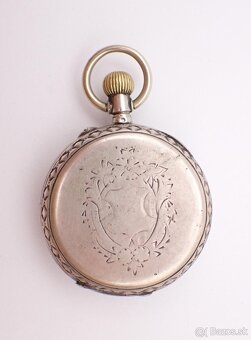 Starožitné dvoupláštové stříbrné zdobené kapesní hodinky. - 4