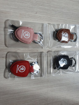 pekná klúčenka škoda viac farieb - 4