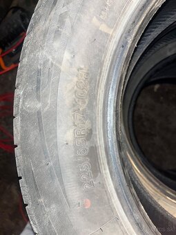 225/65 r17 - 4