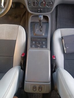 Mercedes Benz ML320 - 4