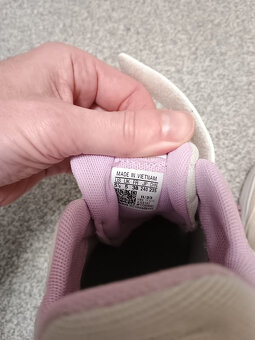 Dievčenské tenisky Adidas EU38 - 4