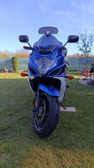Suzuki GSX650 FA - 4