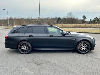 Mercedes-AMG E 63 S 4MATIC+ Wagon (kombi) Final Edition - 4