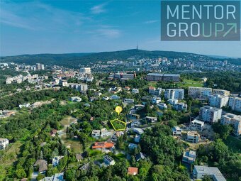 Ponúkame na predaj investičný stavebný pozemok v Starom mest - 4