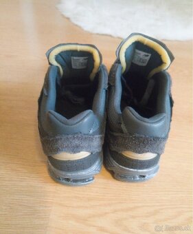 New balance 2002r 45 - 4