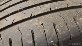 Predám 4ks jazdené letné 205/55r17-91V Continental - 4