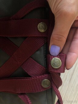 Batoh Fjällräven Kanken military s vínovými popruhmi - 4