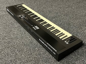 Native Instruments Kontrol S88 Mk1 - 4