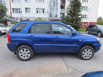 Predam Kia Sportage 4WD 2L benzin r2008 - 4