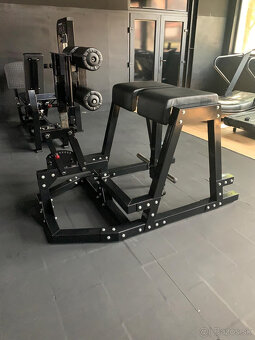 GLUTE REVERSE HYPER - NOVÉ - 4