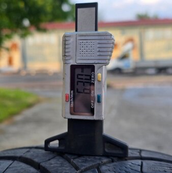 HLINÍKOVÉ DISKY ALUTEC 5x112 R16 S PNEU 205/60 R16 XL - 4
