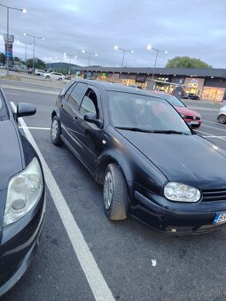 Golf 4 - 4