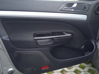 predam nahradne diely z octavia 2 tdi 77kw - 4