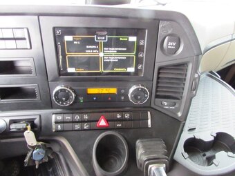 Predám MERCEDES BENZ Actros Mega BL-027TA - 4
