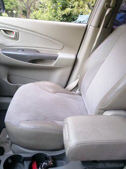 Hyundai Tuscon 2,0Crdi rok 2006 - 4