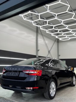 Skoda superb 1.5 TSI 2020 - 4