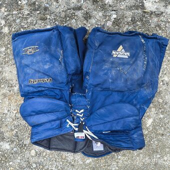 Predám brankársku výstroj - 4