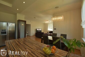 Na predaj moderný rodinný dom v Dvoranoch nad Nitrou - 4