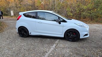 Ford Fiesta 1.6 ST - 4