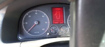 Predám Volkswagen Touran 2.0 - 4