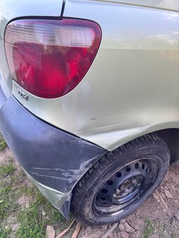 Toyota Yaris p1 (nahradne diely v celku) - 4