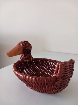 Starý prútený minikošík - miska v tvare kačičky 11,5x8 cm - 4