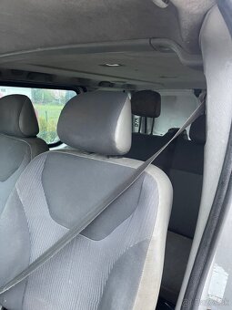 Opel Vivaro 2,0 tdi 84 kw , trafic , renault - 4