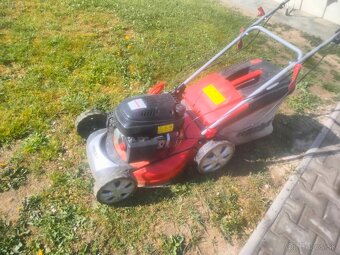 Hecht 5446 benzínová motorová kosačka - 4
