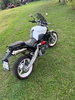Yamaha MT 03 - 4