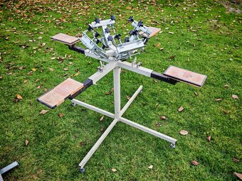 Karusel na sieťotlač – 4-farebný + 4 ramená na malé potlače - 4