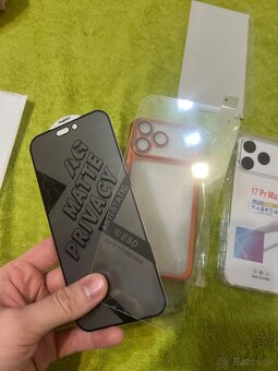 Obal na iphone 17 pro max - 4