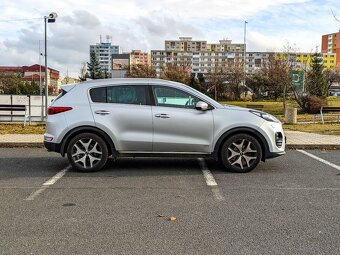 Kia Sportage 2.0 CRDi HP 4WD 136kW AT GT-Line - 4