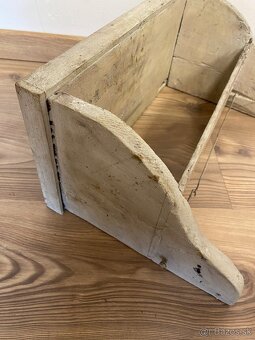 staršia drevená polička - 4