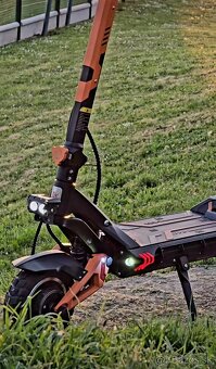 KuKirin Kugoo G3 pro   najazdnene iba 4 Km    V zaruke - 4