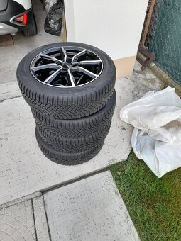 Predám zimné pneumatiky na hliníkových diskoch - 4