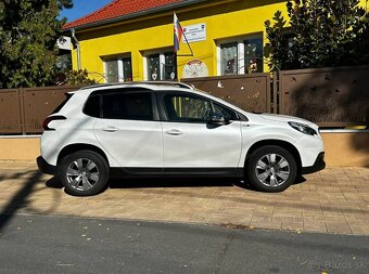 Peugeot 2008 1.2 PureTech Style - 4