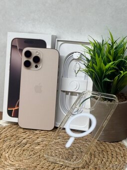 iPhone 16 Pro Max 256 GB - Desert Titanium - 4