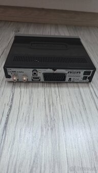 Satelitný prijímač Thomson THS 813 - 4