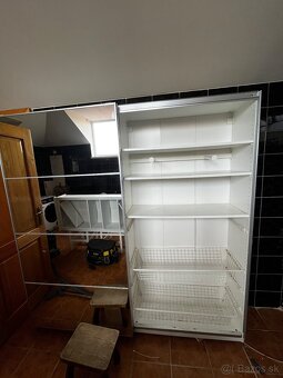 Skriňa s posuvnými dverami - 4