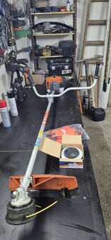 Krovinorez Holzfforma FF250 - 4