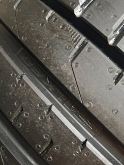 225/45R17 Falken dot 22 letné  8mm - 4