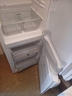 Predam chladnicku s mraznickou WHIRPOOL - 4