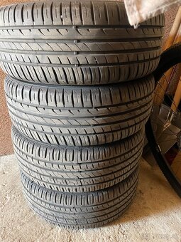 195/50 r15 - 4