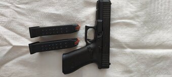 Predam Glock 17 5 gen s prislusenstvom - 4