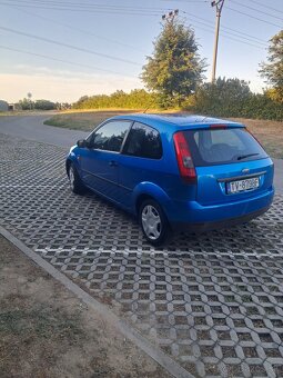 Ford Fiesta 1.3i Benzin 51kw - 4
