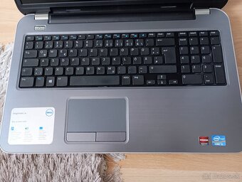 veľký 17" ntb DELL / Intel core i5 / 8gb ram / 500gb ssd - 4